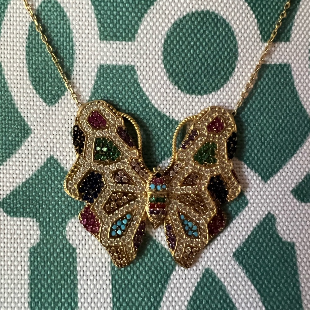 Butterfly Necklace with Boho Beaded earrings - Picture 10 of 10